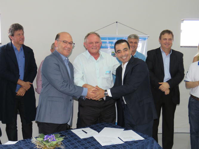 Consórcio PCJ, ARES-PCJ e Agência PCJ assinam Acordo de Cooperação para criação de Centro de Capacitação em Saneamento