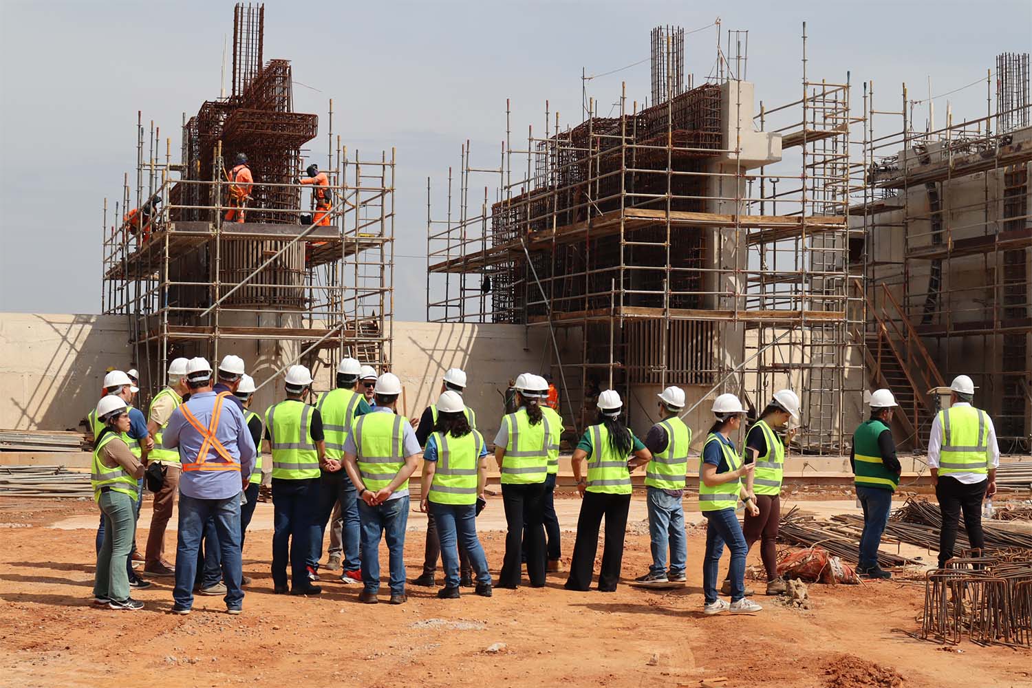 Barragens de Pedreira e Duas Pontes avançam e atingem 67% e 87% de execução